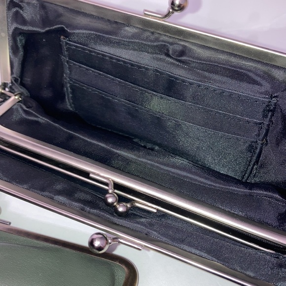 8” Clutch coin purse in olive green and black (set) - Picture 3 of 8